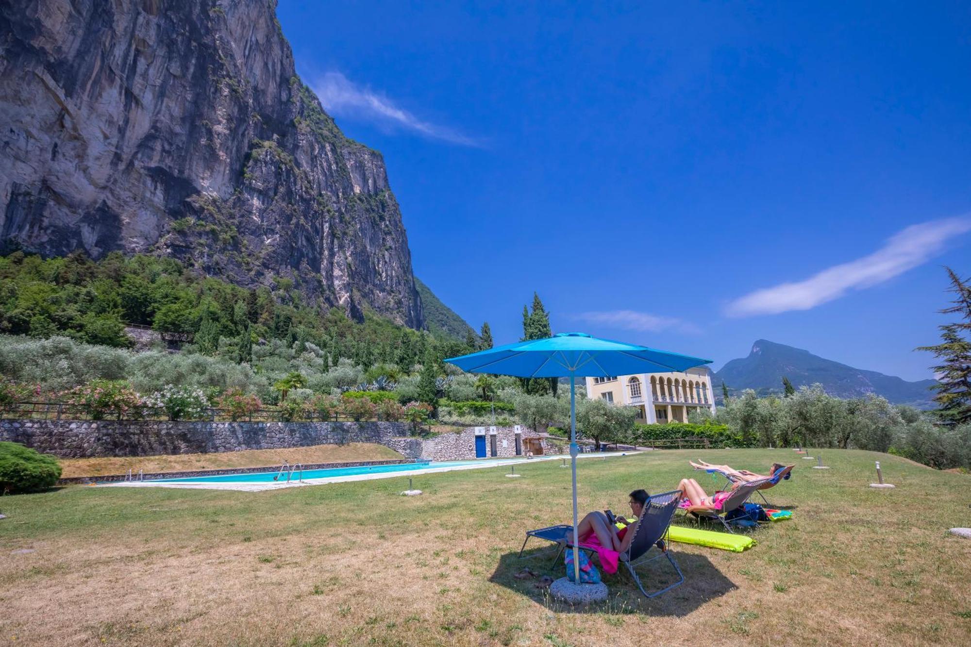 Ferienwohnung Casa Turchese Riva del Garda Exterior foto