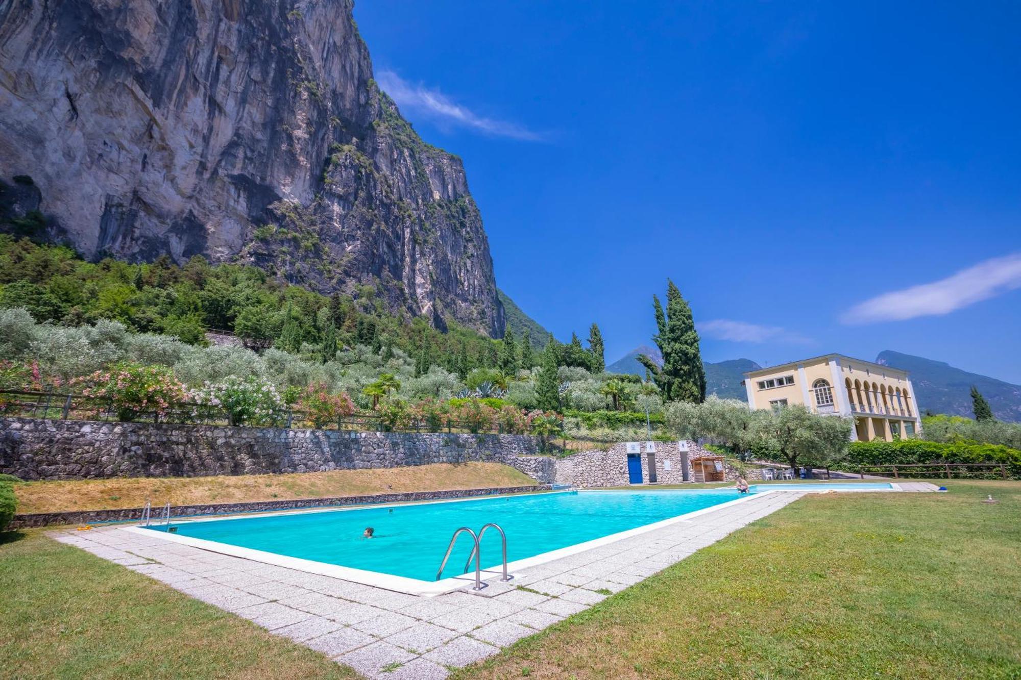 Ferienwohnung Casa Turchese Riva del Garda Exterior foto